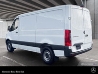 Mercedes-Benz Rive-Sud, la destination Mercedes-Benz par excellence. Bienvenue en première classe. D... (image 2)