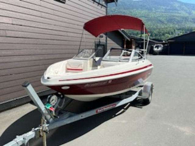2011 Larson LX710 in Powerboats & Motorboats in Chilliwack - Image 2