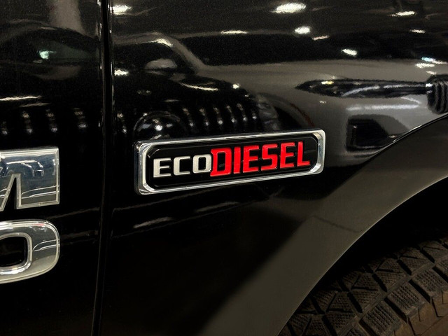 2015 Ram 1500 SLT|ECODIESEL|4WD|CREW|BEDLINER|BEDCOVER|SIDESTEPS in Cars & Trucks in City of Toronto - Image 4