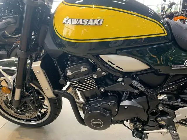 2024 Kawasaki Z900RS YELLOW BALL EDITION in Street, Cruisers & Choppers in Guelph - Image 12