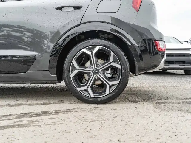 2025 Kia Niro dans Autos et camions dans Ottawa - Image 11