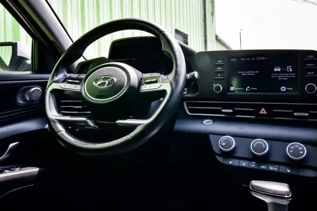 2021 Hyundai Elantra Preferred IVT • HEATED SEATS/STEERING • CP/ in Cars & Trucks in Kingston - Image 15
