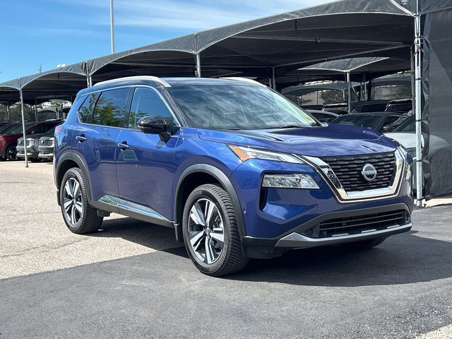 2023 Nissan Rogue AWD SL - LEATHER / PANORAMIC SUNROOF in Cars & Trucks in Calgary - Image 3