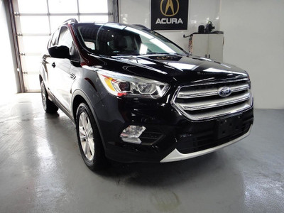  2017 Ford Escape FULLY LOADED,PANO ROOD,NAVI,NO ACCIDENT