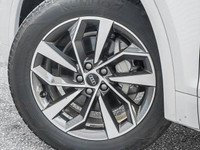 Only 5,303 Miles! Dealer Certified Pre-Owned. This Audi Q5 boasts a Intercooled Turbo Gas/Electric I... (image 9)