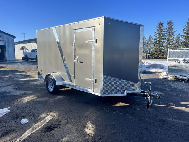 6x12 6.6 INT Height Single Axle Enclosed Trailer in Cargo & Utility Trailers in Hamilton