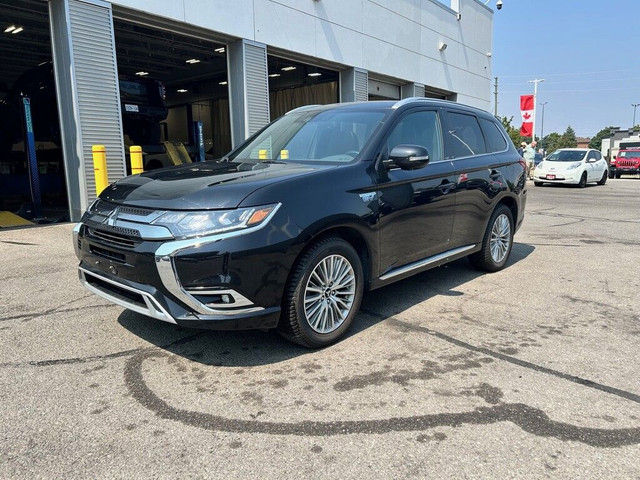 2019 Mitsubishi Outlander PHEV GT | HYBRID | SUNROOF | HEATED SE in Cars & Trucks in Oakville / Halton Region - Image 2