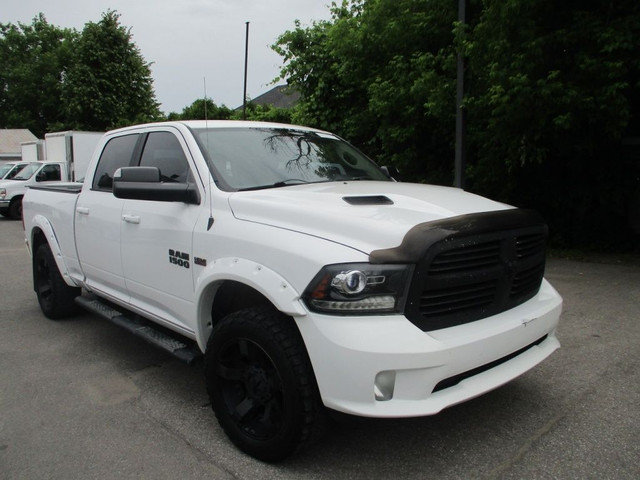 Ram 1500 Sport MAGS 20 P BODY LIFT  CUIR 4X4  FINANCEMENT MAISON in Cars & Trucks in Laval / North Shore