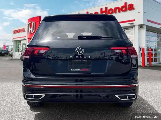 2024 Volkswagen Tiguan Highline R-Line | ACCIDENT FREE dans Autos et camions dans Kitchener / Waterloo - Image 8