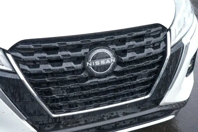 2023 Nissan Kicks SV Special Edition | 17 Inch Alloy Wheels in Cars & Trucks in Calgary - Image 11