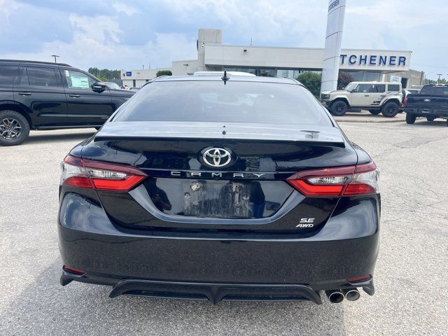 2021 Toyota Camry SE | SUNROOF| HEATED LEATHER SEATS in Cars & Trucks in Kitchener / Waterloo - Image 4