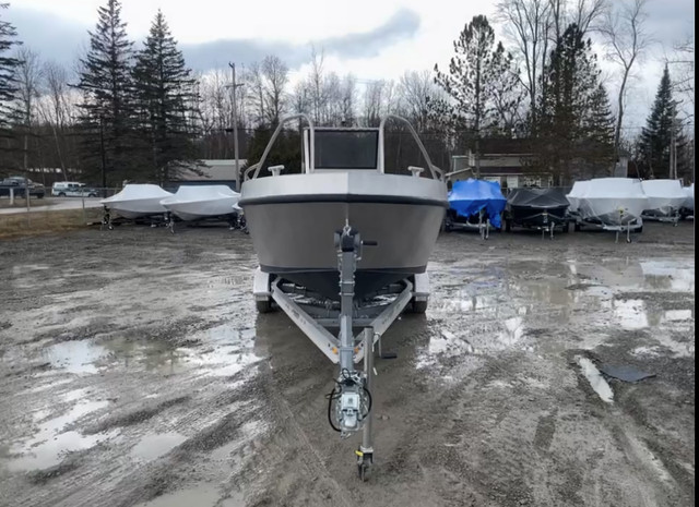 2022 Gliseris GS63 Grey Yamaha F150 in Powerboats & Motorboats in Barrie - Image 3