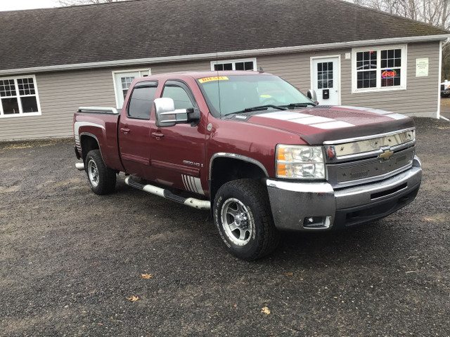 2009 Chevrolet Silverado 2500HD WT in Cars & Trucks in Annapolis Valley