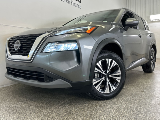 2023 Nissan Rogue SV Moonroof SV/AWD/PANO/9000KM/OFF 1 OWNER... in Cars & Trucks in Belleville - Image 4