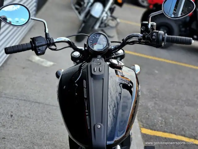 2025 Indian Motorcycles Scout Classic Black Metallic in Sport Touring in Oshawa / Durham Region - Image 8