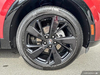 Command the road in this stylish 2022 Buick Envision Essence, boasting a powerful 2.0L Turbo 4-cylin... (image 9)