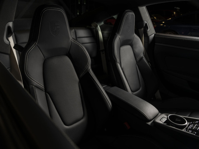 2024 Porsche 911 2024 911 Carrera S - Certifié Porsche Approved dans Autos et camions  à Ville de Québec - Image 4