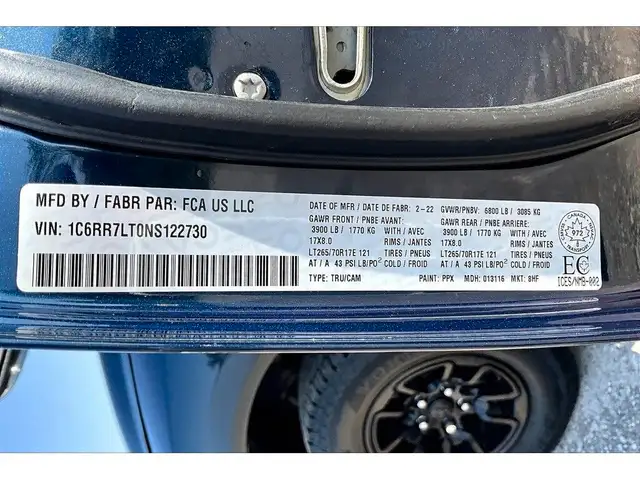 2022 Ram 1500 Classic Warlock Crew V8 | All Terrain Pkg | Alpine in Cars & Trucks in Mississauga / Peel Region - Image 35