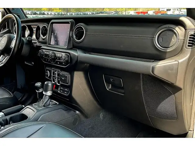 2022 Jeep Wrangler Sahara | Heated Leather | Alpine | Tow Pkg |  in Cars & Trucks in Mississauga / Peel Region - Image 17