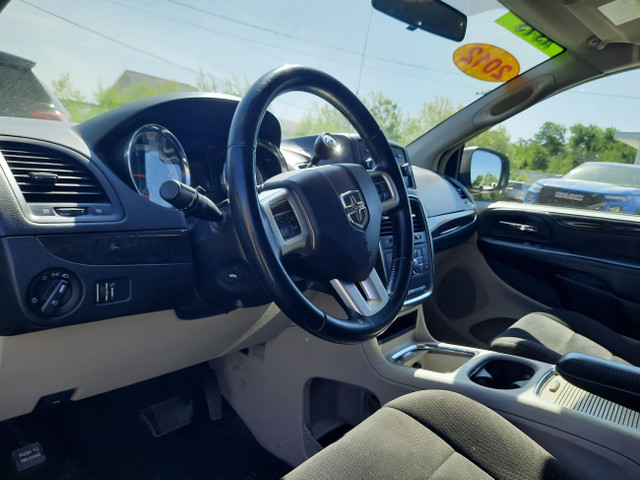 2012 Dodge Grand Caravan Crew in Cars & Trucks in Bridgewater - Image 3
