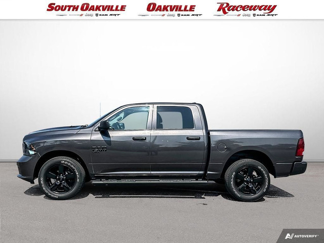 2023 Ram 1500 Classic EXPRESS | CARPLAY | HEATED SEATS | CLEAN C in Cars & Trucks in Oakville / Halton Region - Image 3