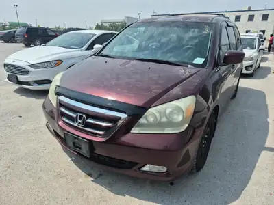 TPMS LIGHT ON. STRUCTURAL DAMAGE. ALTERATIONS DUE TO RUST. Engine: 6 L/100Km City: 13.3 L/100Km Hwy:...