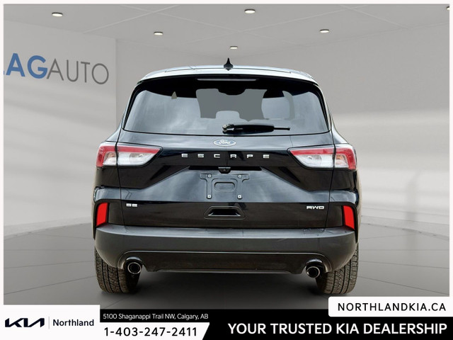 2021 Ford Escape SE in Cars & Trucks in Calgary - Image 3