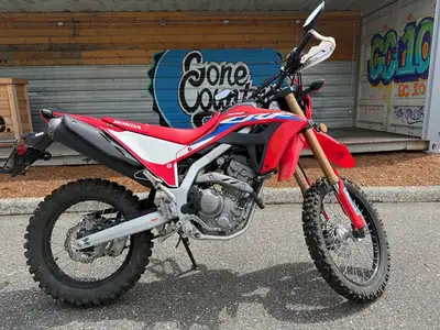 Very clean Honda CRF300L ABS 260KM Upgraded tries Hand guards Engine Type: Single-Cylinder Displacem...