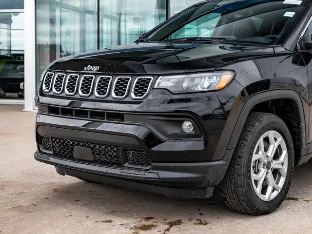 2025 Jeep Compass North in Cars & Trucks in Barrie - Image 14