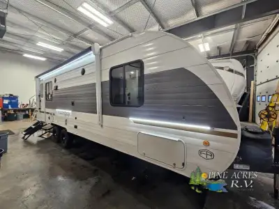Forest River Wildwood X-Lite travel trailer 24RLXL highlights: Fireplace U-Shaped Dinette Private Be...