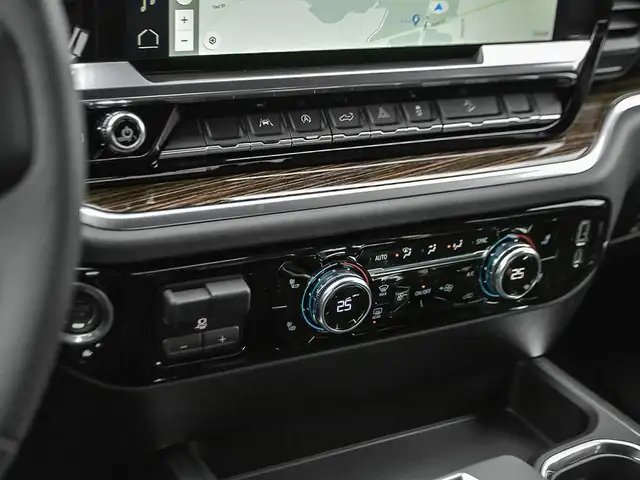 2025 GMC Sierra 1500 ELEVATION in Cars & Trucks in City of Montréal - Image 24