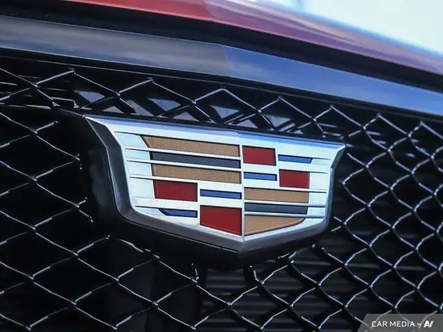 2024 Cadillac XT4 AWD | Sport | Dual Panel Sunroof in Cars & Trucks in Oshawa / Durham Region - Image 28