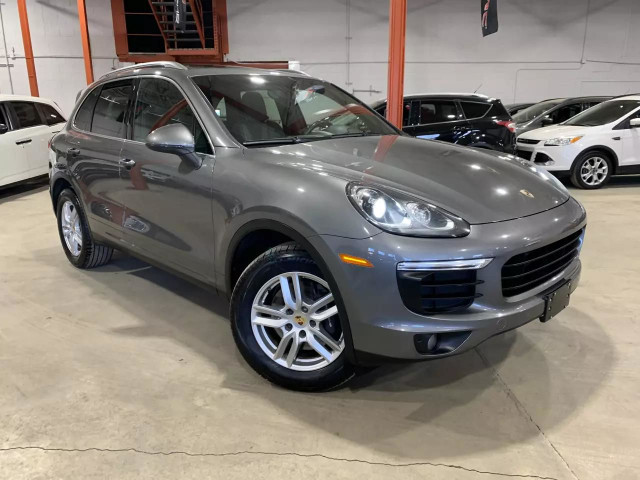 2016 PORSCHE Cayenne AWD in Cars & Trucks in City of Montréal - Image 4