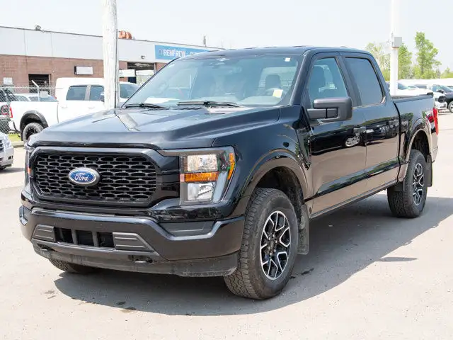 2023 Ford F-150 2.7L, Trailer Tow Pkg, STX Appearance Pkg in Cars & Trucks in Calgary - Image 6