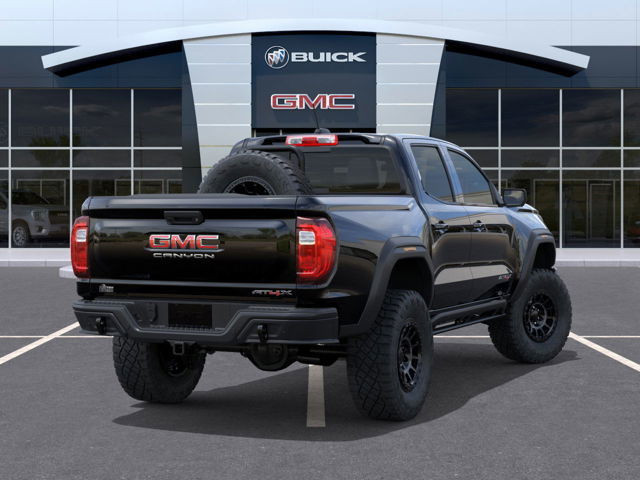 2025 GMC Canyon AT4 in Cars & Trucks in City of Montréal - Image 4