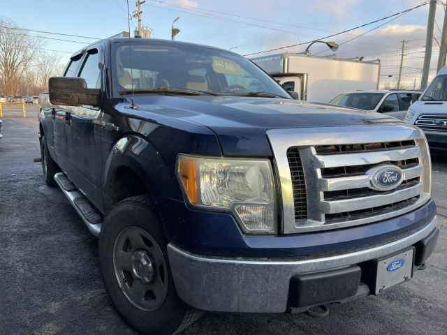 2010 FORD F-150 Xlt in Cars & Trucks in Laval / North Shore