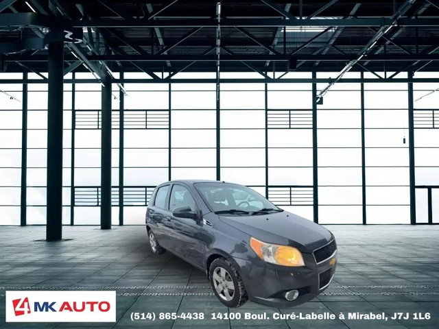 2011 CHEVROLET Aveo5 LS in Cars & Trucks in Laval / North Shore - Image 2