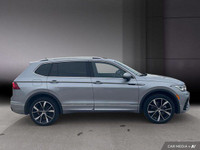 PREVIOUS DAILY RENTAL *2024 Volkswagen Tiguan Highline R-Line -- Sophisticated Design Meets Advanced... (image 6)