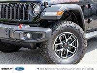 RUBICON | TECHNOLOGY GROUP | PREMIUM SOUND SYSTEM | HEATED FRONT SEATS | HEATED STEERING | UNIVERSAL... (image 4)