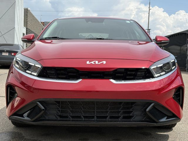 2024 Kia Forte5 EX | CERTIFIED PRE-OWNED | LOW KM in Cars & Trucks in Calgary - Image 2