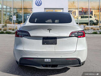 This Tesla Model Y delivers a Electric engine powering this Automatic transmission. Window Grid Ante... (image 3)