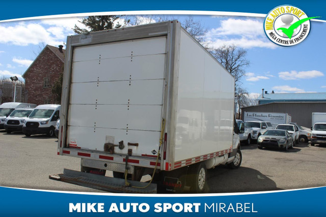 2018 Ford Transit Cutaway T-350 156 po PNBV de 9 500 lb RARS 201 in Cars & Trucks in Laval / North Shore - Image 4