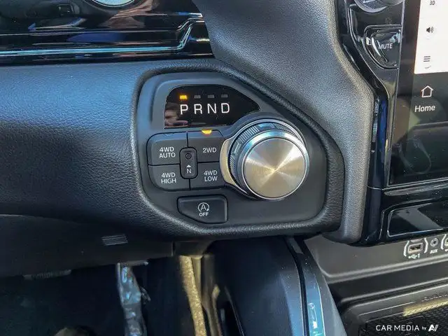 2025 Ram 1500 Laramie | Dual-Pane Panoramic Sunroof in Cars & Trucks in Edmonton - Image 25