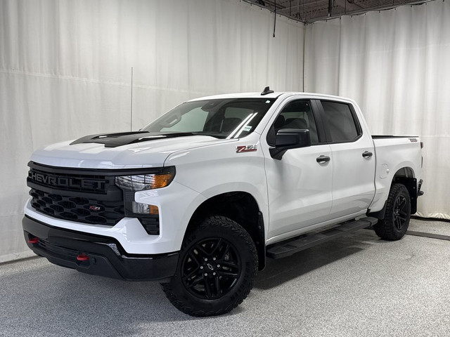 2024 Chevrolet Silverado 1500 Custom Trail Boss - Backup Camera, in Cars & Trucks in Strathcona County - Image 3