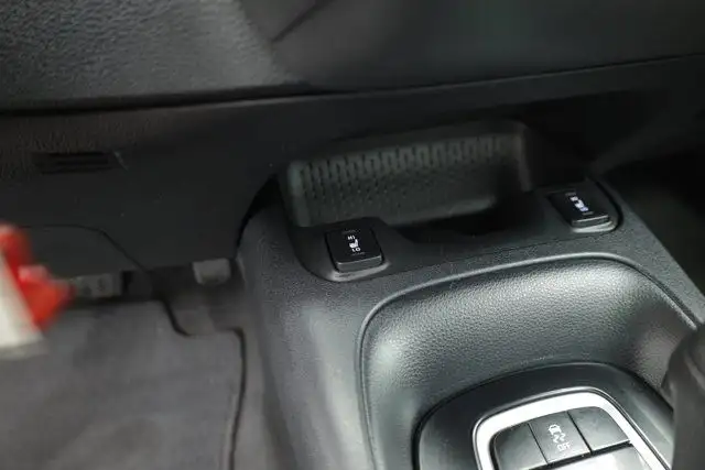 2023 Toyota Corolla LE dans Autos et camions dans Calgary - Image 21