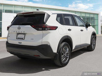 * Intelligent All-Wheel Drive with Terrain Selector * Off-Road and Snow Mode * Intelligent Forward C... (image 4)