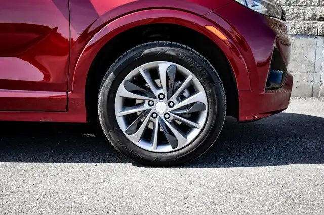 2023 Buick Encore GX Select • SUNROOF • POWER LIFTGATE • CP/AA in Cars & Trucks in Kingston - Image 8