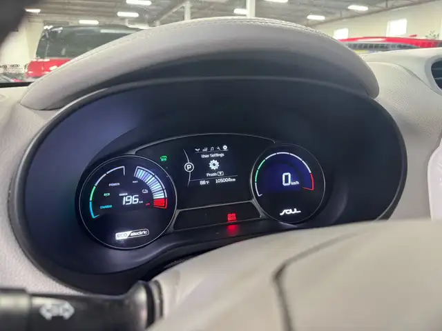 2018 Kia Soul EV LUXURY - BLUETOOTH - NAVI - BACKUP CAMERA - COM in Cars & Trucks in Mississauga / Peel Region - Image 29
