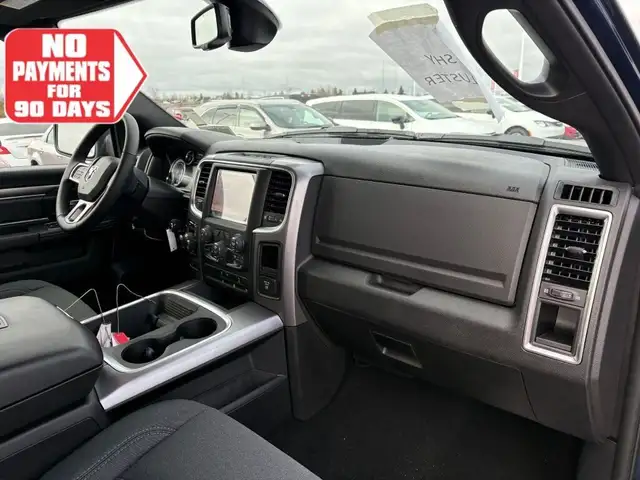 2024 Ram 1500 Classic Warlock in Cars & Trucks in Ottawa - Image 16