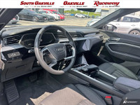 Panoramic Sunroof / Moonroof, Heated/Cooled Seats, Apple Carplay / Android Auto, Clean Accident Hist... (image 9)